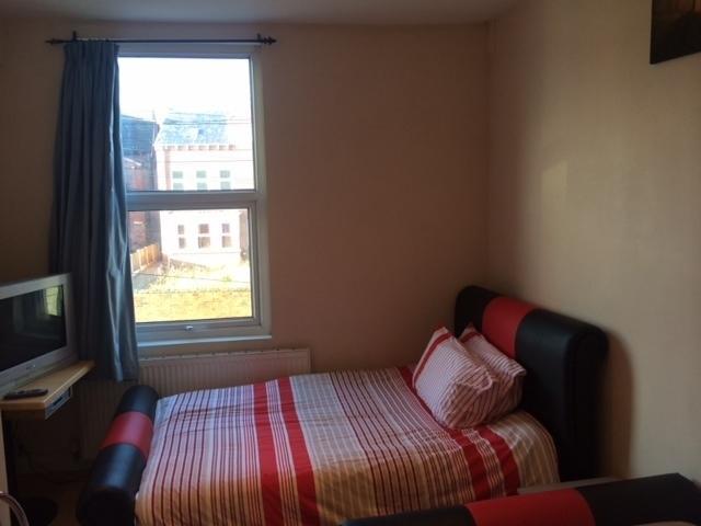Nite Inn Bed & Breakfast Leeds  Room photo